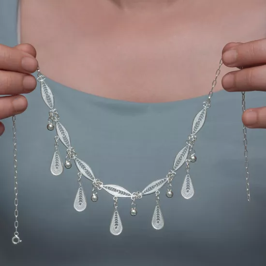 Gümüş Sonsuz Esinti Damla Telkari Kadın Kolye