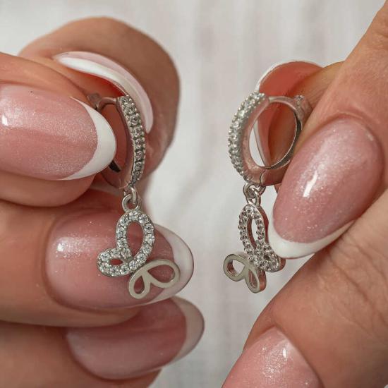 Gümüş Sallantılı Kelebek Kadın Küpe Gümüş Sallantılı Kelebek Kadın Küpe